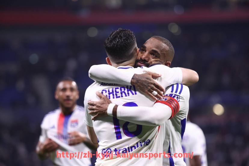 ky开云-2025年中超最后阶段赛程安排与争冠关键战分析