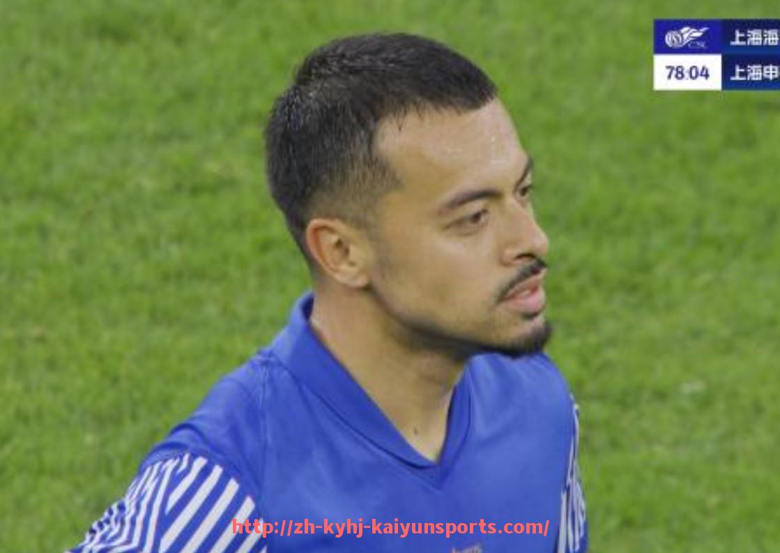 ky开云-世俱杯换帅前后球员场上位置变化与数据对比统计